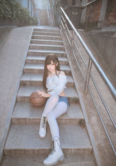 邻居女孩意大利