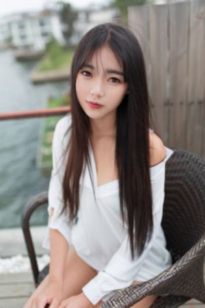 一脸嫌弃给你看胖第二季免费观看