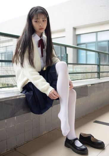 我让最想被拥抱的男人威胁了动漫