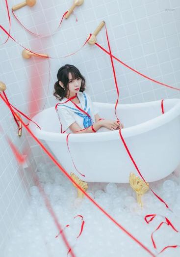 我的漂亮女老板在线播放